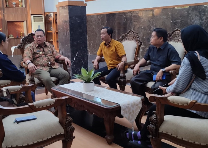 Pj Walikota Palembang Dukung Program Kerja AMSI Sumsel: Konsen Memerangi Hoaks di Media Sosial