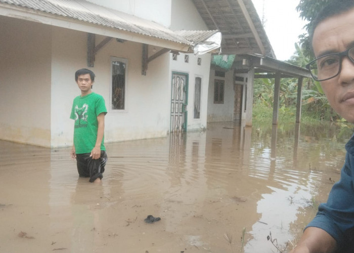 Diguyur Hujan Sejak Pagi, Sejumlah Kawasan di Kota Baturaja Terendam Banjir