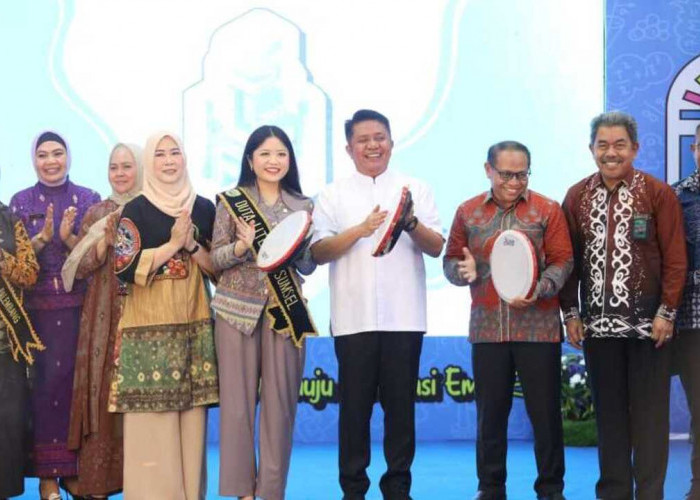 Buka Festival Literasi Sumsel 2025, Herman Deru Tegaskan Literasi sebagai Fondasi Peradaban Modern
