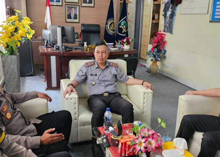 Sinergitas Kasat Binmas Polres OKU dan Anggota, Sambangi Rutan Baturaja untuk Tingkatkan Pembinaan Keamanan