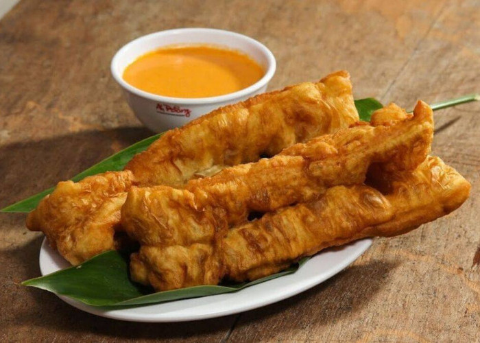 Cakwe, Jajanan Klasik yang Tetap Eksis di Tengah Gempuran Makanan Modern