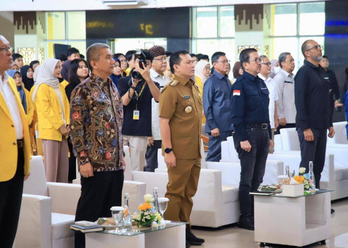 Pj Gubernur Elen Setiadi Buka Kuliah Umum Pertambangan Bareng Presiden Direktur PT Freeport Indonesia di Kampu