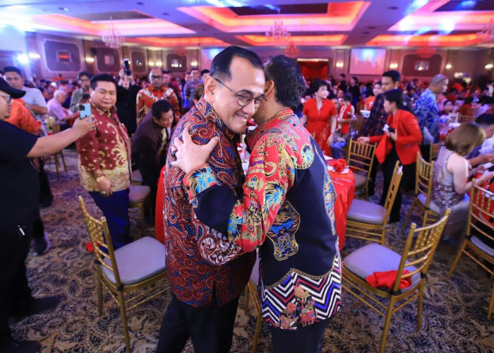 Sekda Edward Candra Hadiri Imlek Bersama Warga Tionghoa, Tegaskan Komitmen Harmoni dan Persatuan di Sumsel