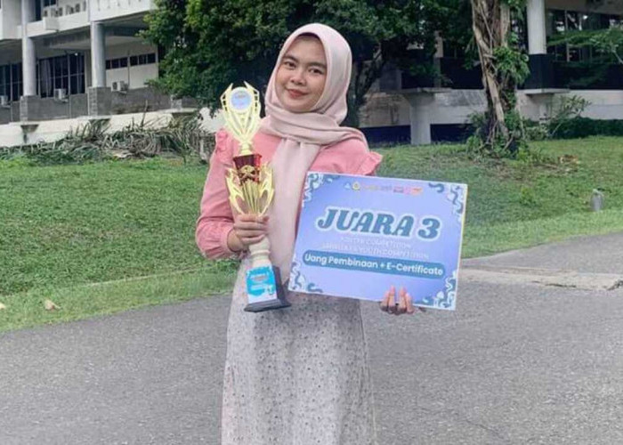 FUTURE: Fokus pada Upaya Teknologi untuk Pendidikan yang Revolusioner — Okta Dwi Lestari, Mahasiswi UNSRI, Men