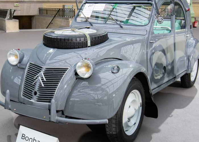 Citroën 2CV Sahara: Mobil 4x4 Dua Mesin yang Bikin Dunia Otomotif Tercengang