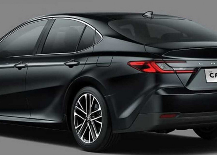 Resmi di Indonesia: Camry XV80 V Bensin Ditenagai Mesin 2.5L 204 PS, Harga Mulai Rp 820 Jutaan.