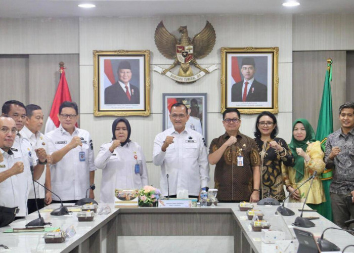 Sekda Edward Candra Buka  Rapat Pembukaan Desk Penyusunan IKK) LPPD Provinsi Sumsel Tahun 2024 