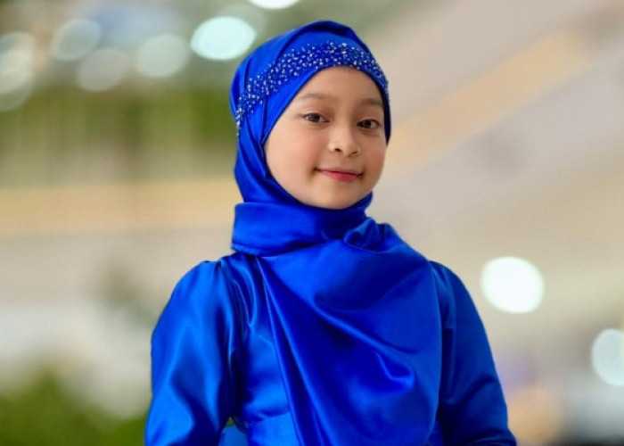 Khanza, Gadis Cilik Berhijab Asal Palembang Harumkan Nama Daerah Lewat Prestasi Modelling