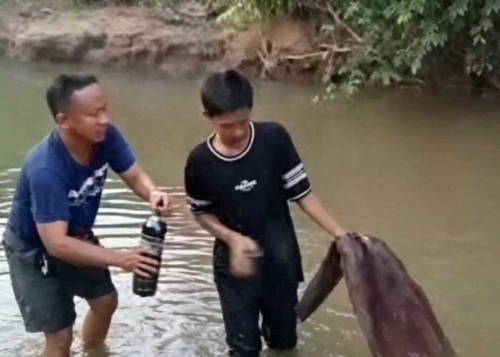 PT KIT Diduga Lakukan Pencemaran Sungai, Warga Sekitar Protes