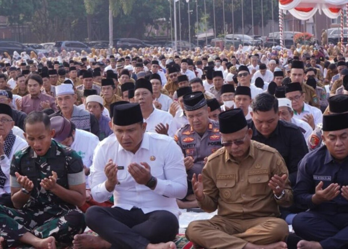 Kekeringan Melanda, Warga Kesulitan Air, Pemkot Prabumulih Gelar Salat Istisqa Harapkan Hujan Turun