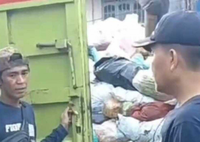Lonjakan Sampah Lebaran di Prabumulih Capai 160 Ton per Hari