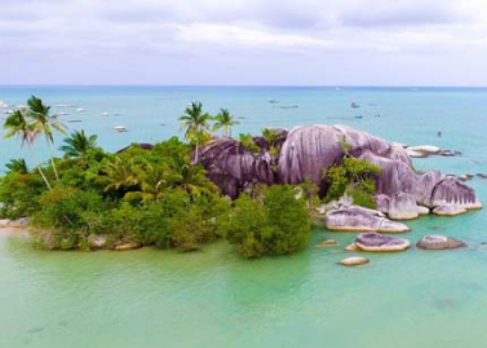 Antara Mitos dan Keajaiban Alam Batu Madu di Natuna, Apa yang Tersembunyi di Balik Batuan Granit?