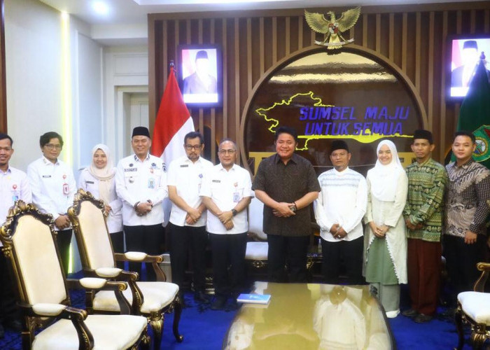 Audiensi Alumni IKM Gontor Palembang, Herman Deru Dorong Pendataan Santri dan Alumni Lebih Terstruktur.