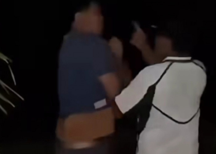 Diduga Selingkuh, Oknum BPD Panang Jaya Digerebek Mertua