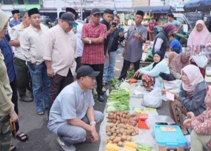 Walikota Lubuklinggau Beri Stimulus : Pedagang Dibebaskan dari Retribusi Selama Ramadan