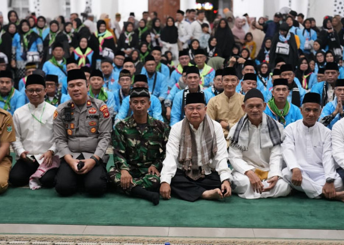 Dilepas Isak Tangis, 309 CJH Muara Enim Tunaikan Haji 1 CJH Gagal Berangkat Alasan Kesehatan