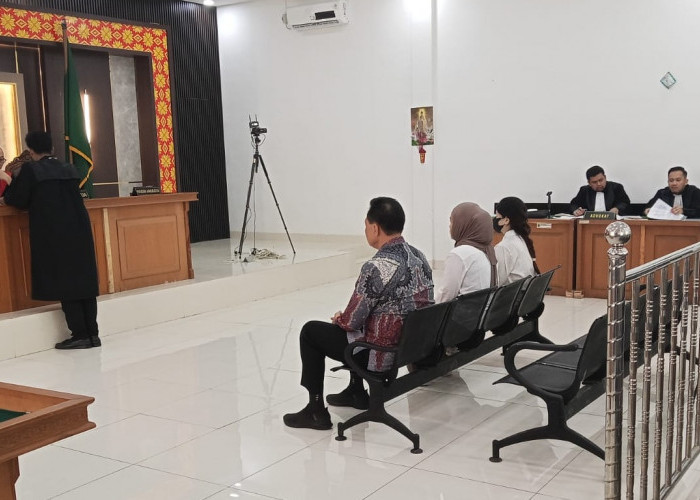 Dugaan Suap WTP BPK, Bupati Muara Enim Nonaktif Edison Cs Diduga Serahkan Uang Lewat Kardus Air Mineral