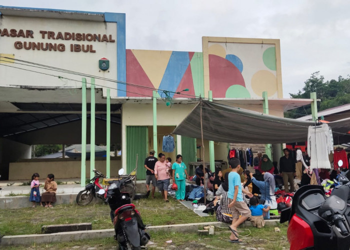 Pasar Kalangan GI Terbengkalai