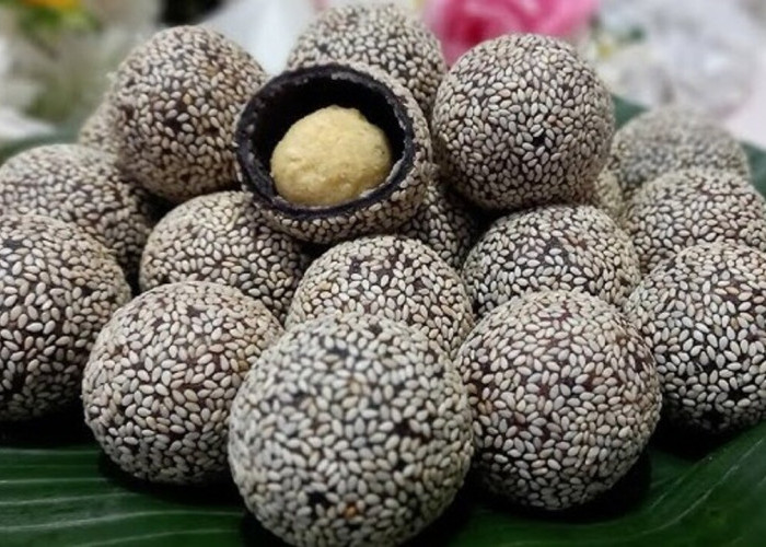Onde-Onde Ketan Hitam, Kuliner Tradisional yang Kian Diminati Generasi Muda