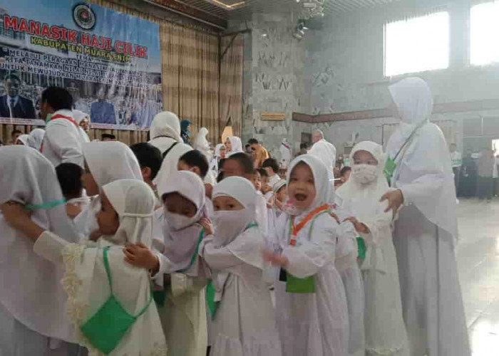 Ribuan Anak PAUD di Muara Enim Antusias Ikuti Manasik Haji Cilik