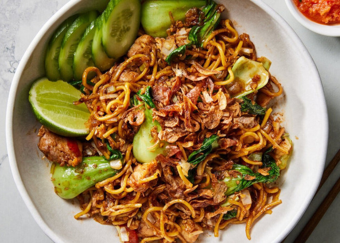 Mie Goreng Terus Meroket : Dari Warung Pinggir Jalan hingga Pasar Global
