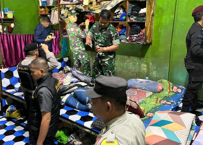 Razia Blok Hunian Temukan Barang Terlarang