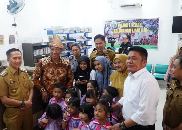 Menteri Hukum Tinjau Posbankum Kelurahan Lima Ilir, Apresiasi Peran Paralegal dalam Pelayanan Hukum