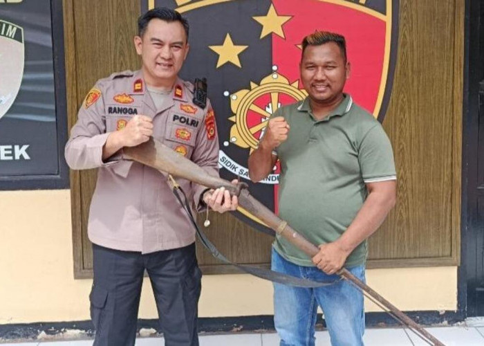 Polsek Indralaya Terima Penyerahan Sukarela Senpi Rakitan dari Warga