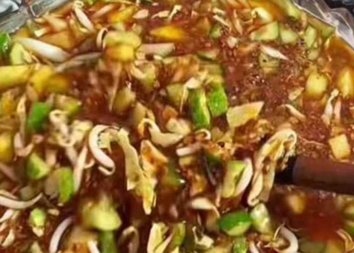 Rujak Cuka Khas Bandung, Kudapan Penutup Segar dengan Cita Rasa Legendaris