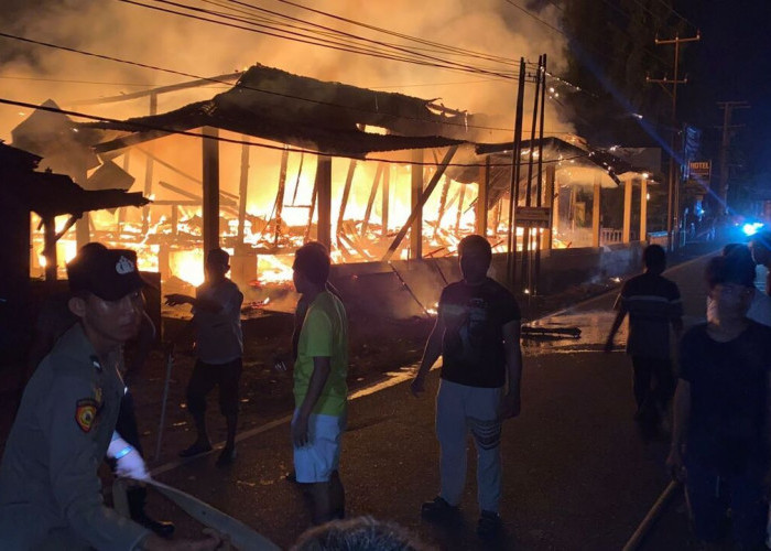 Kerugian Ditaksir Capai Rp200 Juta, Polisi Selidiki Penyebab Kantor Lurah Tanjung Raja Utara Terbakar