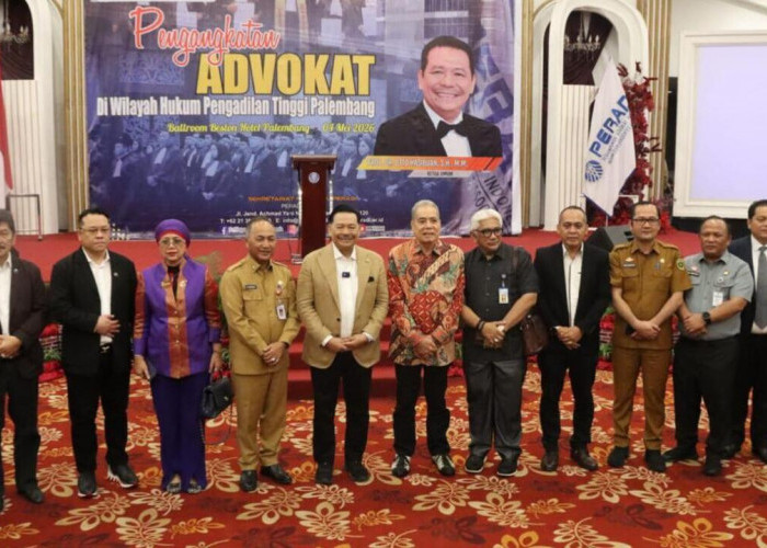 Kakanwil Kemenkum Sumsel Hadiri Pengangkatan Advokat, Tekankan Integritas dan Adaptasi KUHP–KUHAP Baru