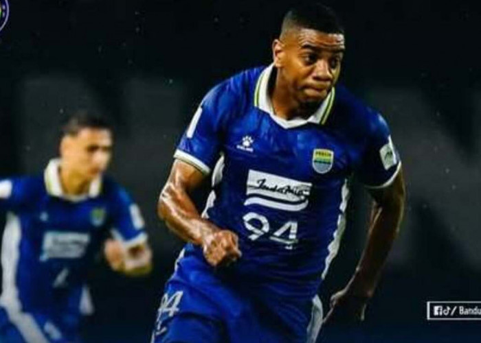 Hasil BRI Super League 2025/2026: Persib Bandung Bungkam Persis Solo 2-0