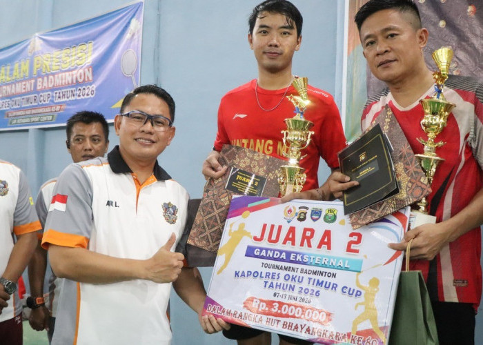 Final Badminton Berlangsung Meriah, Kapolres OKUT Harus Puas Diposisi Ke-4