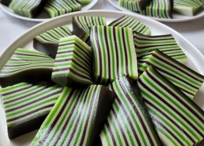 Kue Lapis Kenyal Kembali Populer, Jajanan Tradisional Ini Bangkit di Tengah Tren Kuliner Modern.