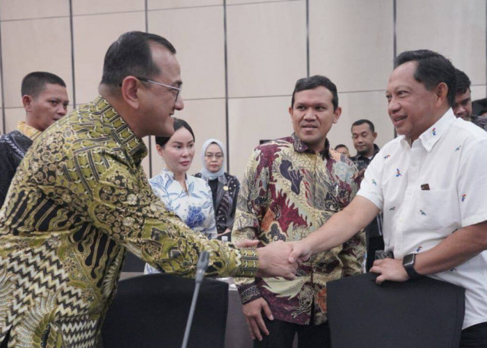 Sekda Sumsel Edward Candra Hadiri Rakor Pemerintahan se-Sumatera Bahas Kamtibmas dan Arahan untuk Kepala Daera