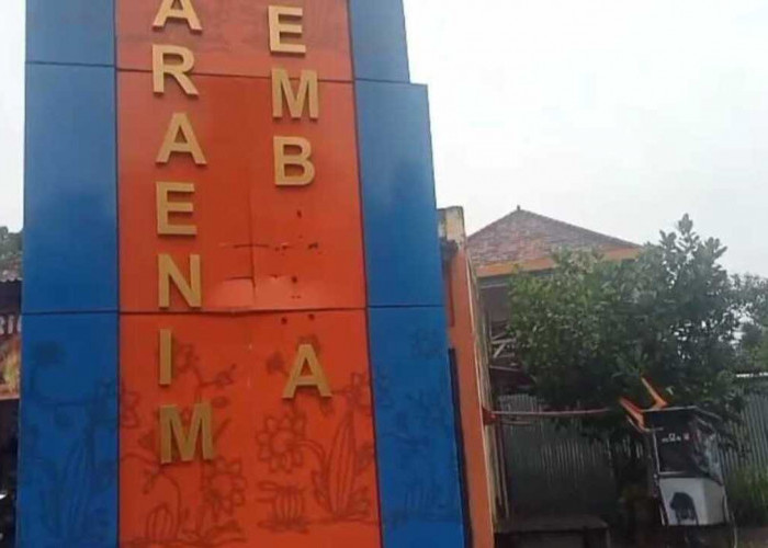 Proyek Gapura Baru Selesai Sudah Dirusak OTD