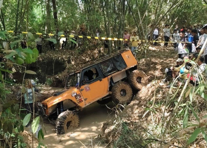 Bhayangkara Adventure Offroad 2025 Resmi Dimulai, Walikota Prabumulih Lepas Puluhan Offroader di Stadion Talan