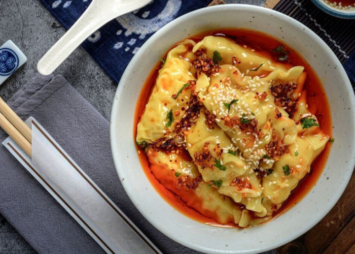 Wonton Goreng Kuah : Perpaduan Renyah dan Hangat yang Kian Digemari