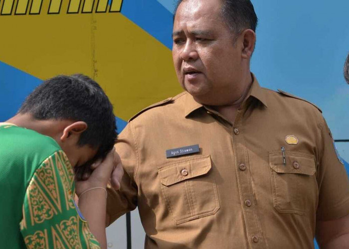 Seragam Sekolah Gratis Akan Dibagikan Pada Awal November 2025