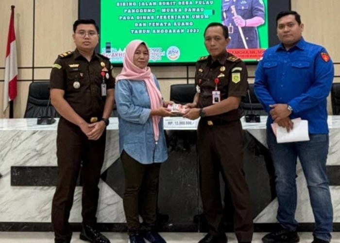 Kejari Muara Enim Kembali Terima Pengembalian Uang Kasus Korupsi Proyek Siring