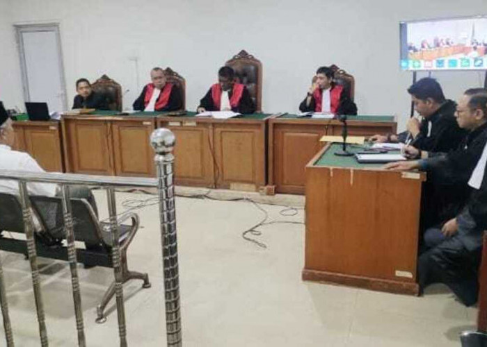 Terdakwa Utama Wafat, Pengacara Amin Mansur Desak Hakim Hentikan Kasus Korupsi Tol Betung–Tempino