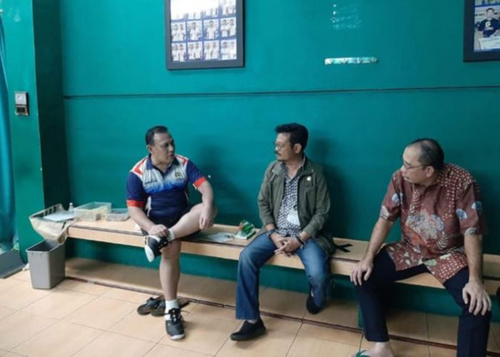 Mantan Atlet Bulu Tangkis Ungkap Fakta Baru Pertemuan Firli Bahuri dan SYL di GOR Badminton 