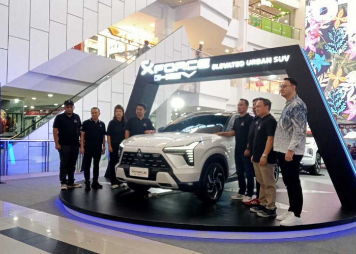 Mitsubishi Luncurkan SUV Hybrid Terbaru di Palembang, Satu Tangki Diklaim Tempuh Hingga 1.000 Kilometer