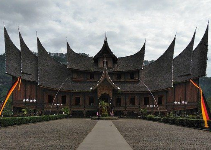 Pemekaran Wilayah Sumatera Utara: Akademisi Tegaskan Otonomi Baru Provinsi Sumatera Timur Memenuhi Syarat