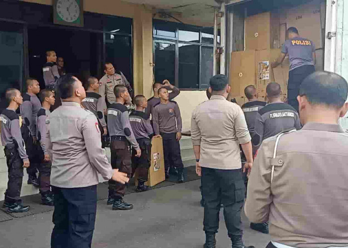 Polda Sumsel Kirim Bantuan 5 ton Beras untuk Korban Gempa Cianjur