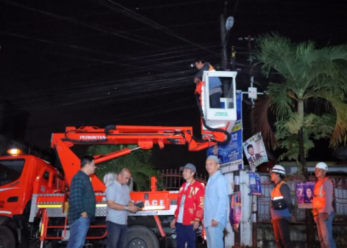 400 Lampu Jalan di Kecamatan Alang-Alang Lebar Palembang Diperbaiki 