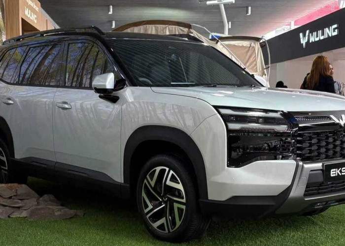 GR Corolla Otomatis 8AT Resmi Meluncur di IIMS 2026, Harga Rp 1,428 Miliar