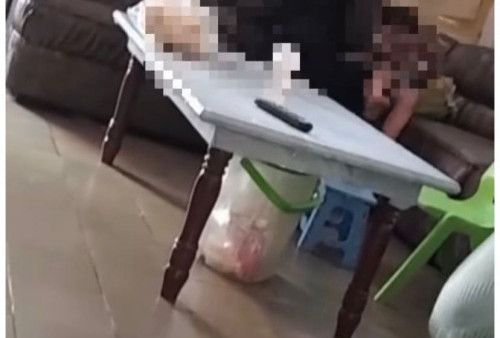 Tangkapan layar video penganiayaan bocah yang viral di media sosial