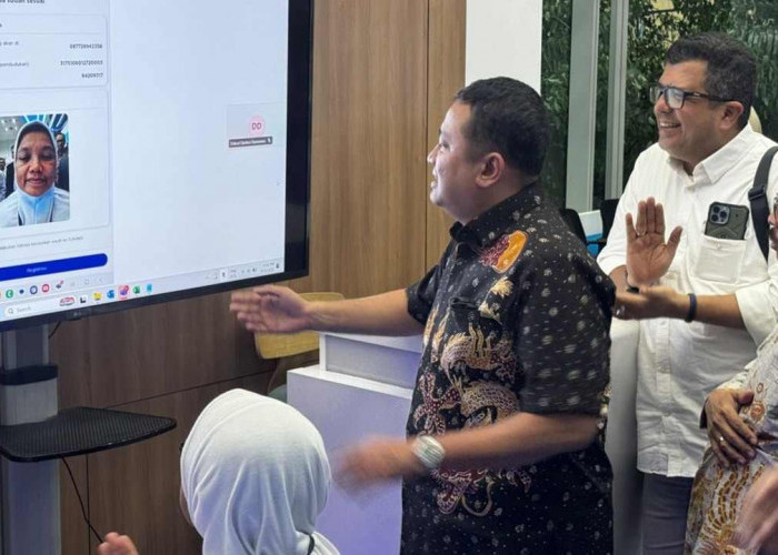 XLSMART Uji Coba Implementasi Registrasi Kartu SIM dengan Menggunakan Teknologi Biometrik Pengenalan Wajah