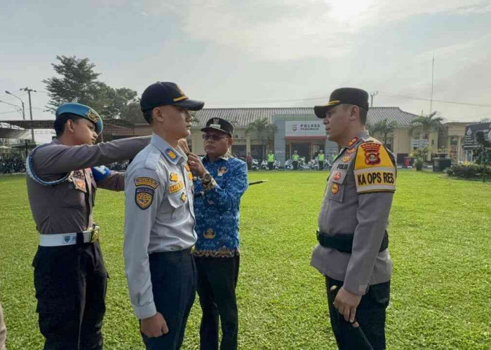 Operasi Ketupat Musi 2026 Resmi Dimulai, Kapolres Prabumulih Imbau Personel Bantu Masyarakat yang Membutuhkan